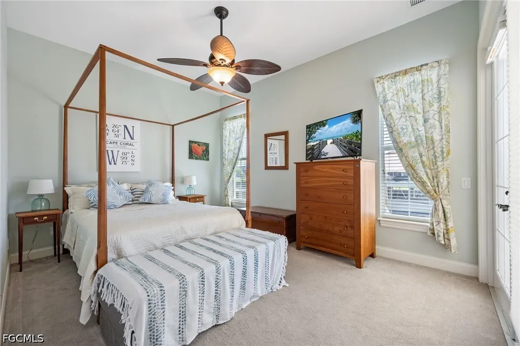 2213 SE 19th Avenue Cape Coral FL 33990