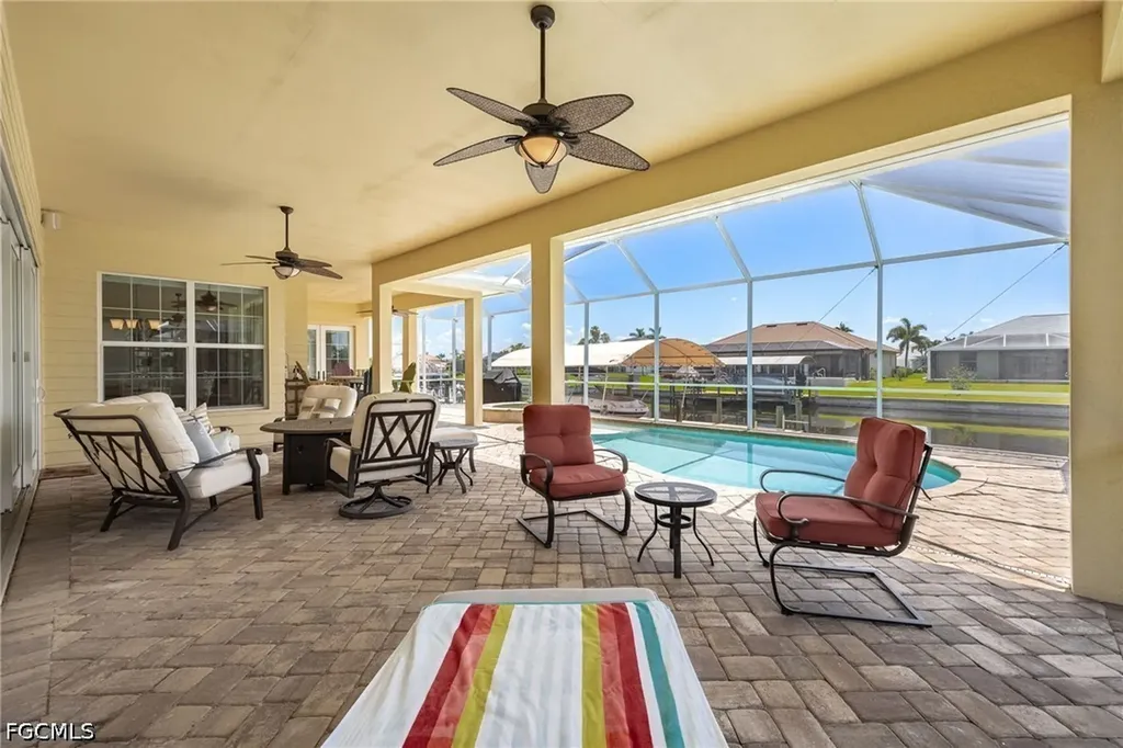 2213 SE 19th Avenue Cape Coral FL 33990