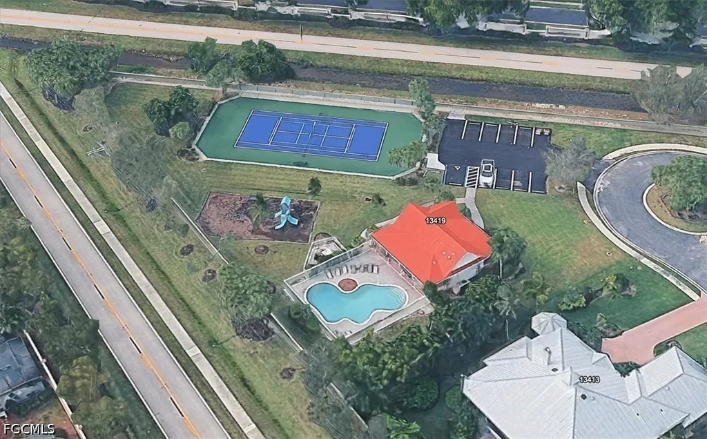 15627 Caloosa Creek Circle Fort Myers FL 33908