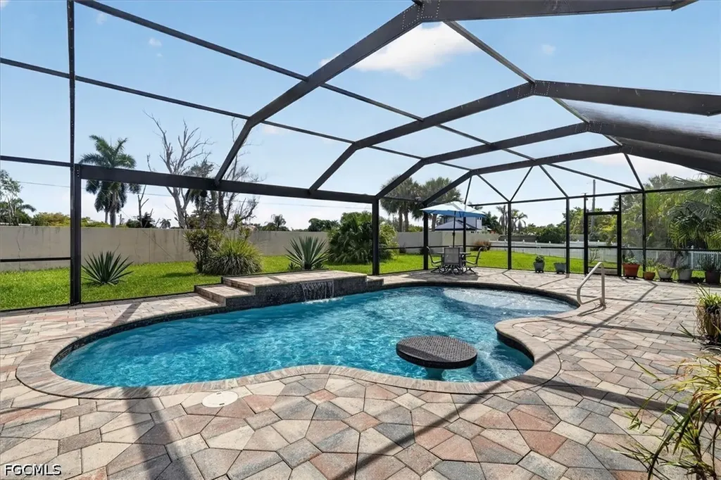 15627 Caloosa Creek Circle Fort Myers FL 33908