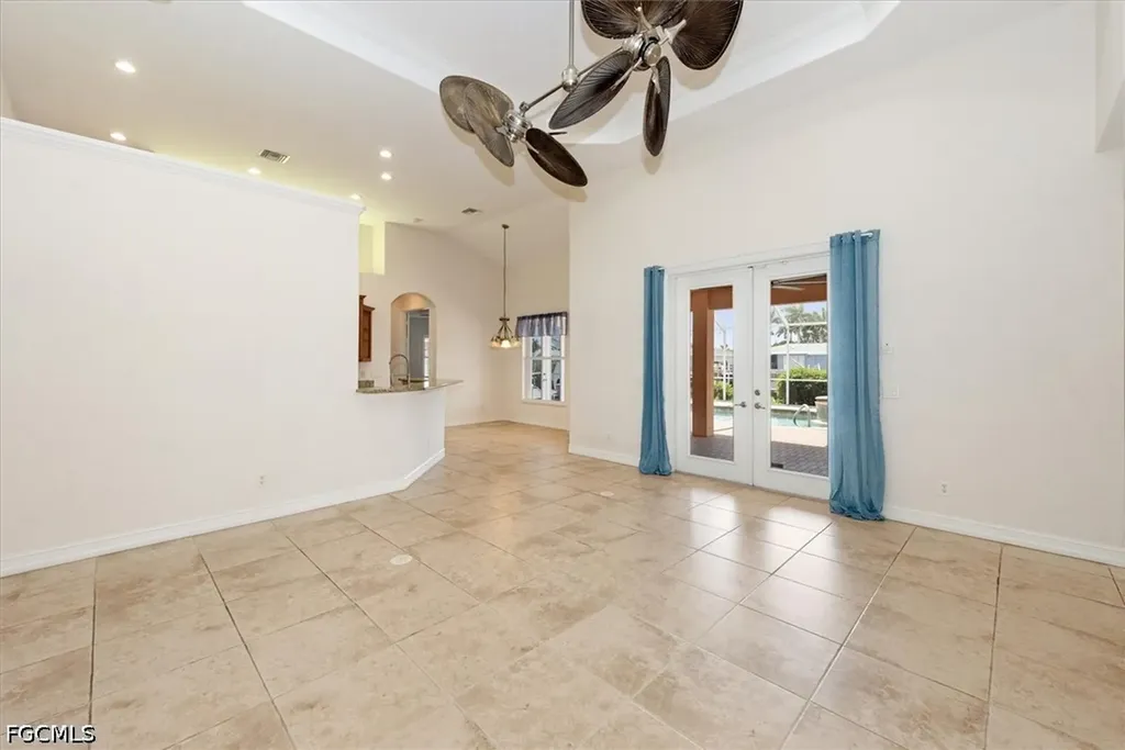2024 SE 28th Terrace Cape Coral FL 33904