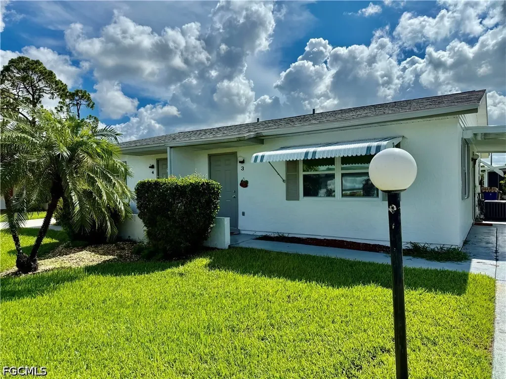 3 Aztec Lily Lane Lehigh Acres FL 33936