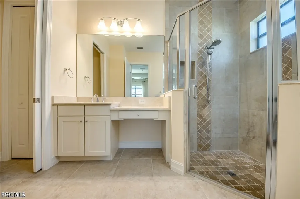 8260 Venetian Pointe Drive Fort Myers FL 33908