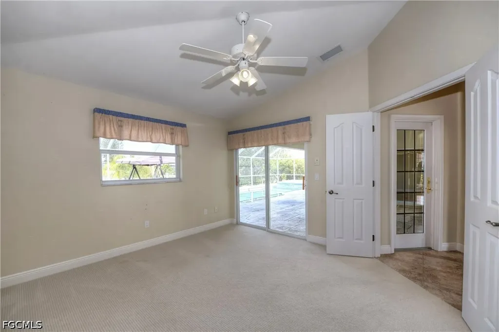 409 SW 7th Street Cape Coral FL 33991