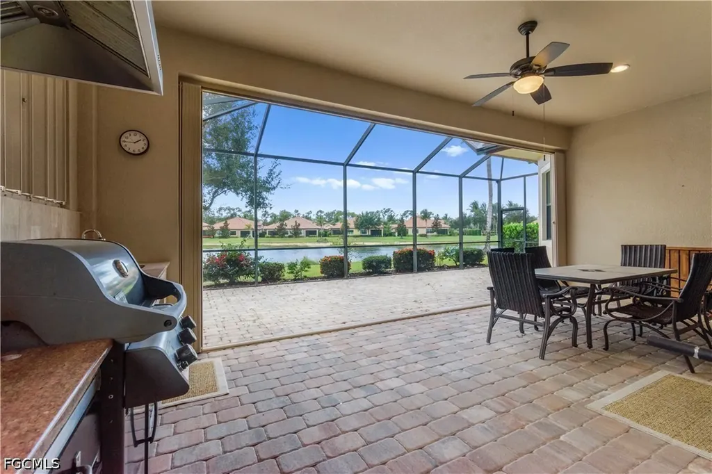 9292 Isla Bella Circle Bonita Springs FL 34135