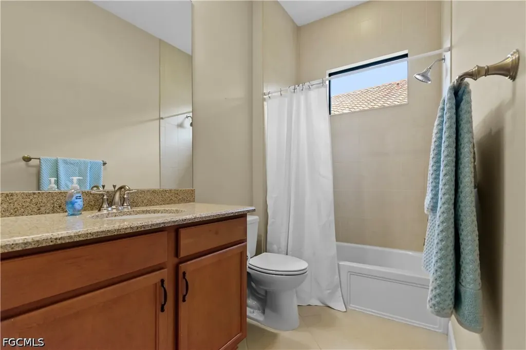 9292 Isla Bella Circle Bonita Springs FL 34135