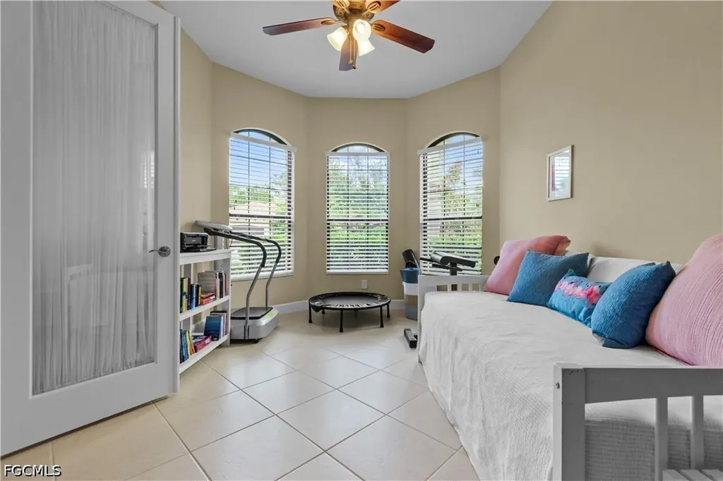 9292 Isla Bella Circle Bonita Springs FL 34135