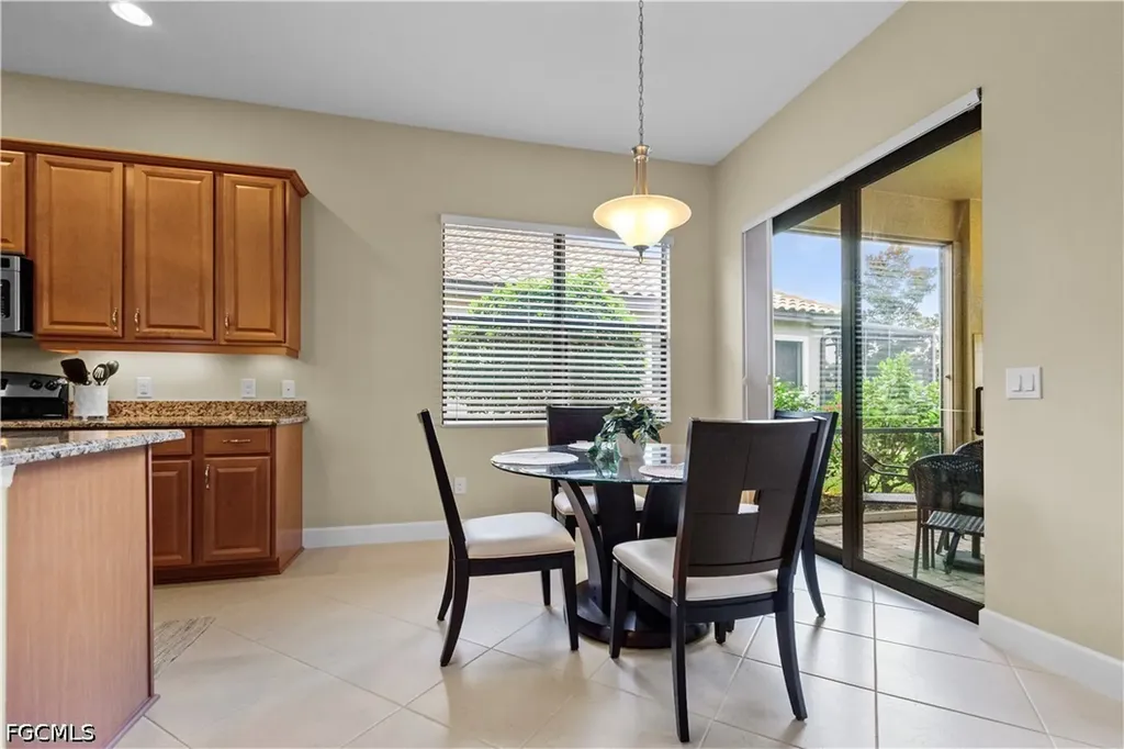 9292 Isla Bella Circle Bonita Springs FL 34135