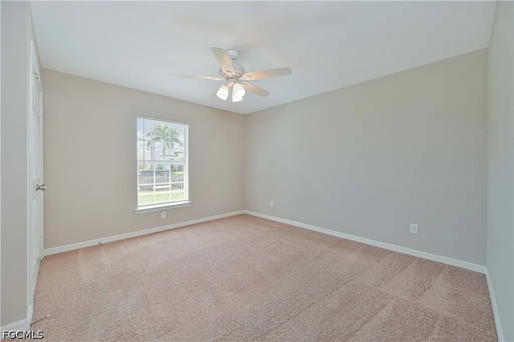 1622 SW 6th Avenue Cape Coral FL 33991