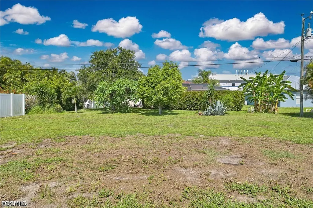 1622 SW 6th Avenue Cape Coral FL 33991