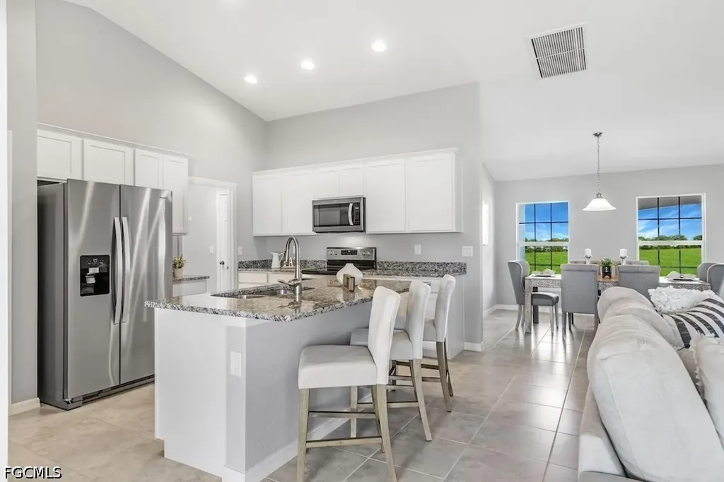 1622 SW 6th Avenue Cape Coral FL 33991