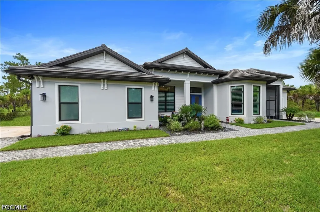 2681 26 Avenue SE Naples FL 34117