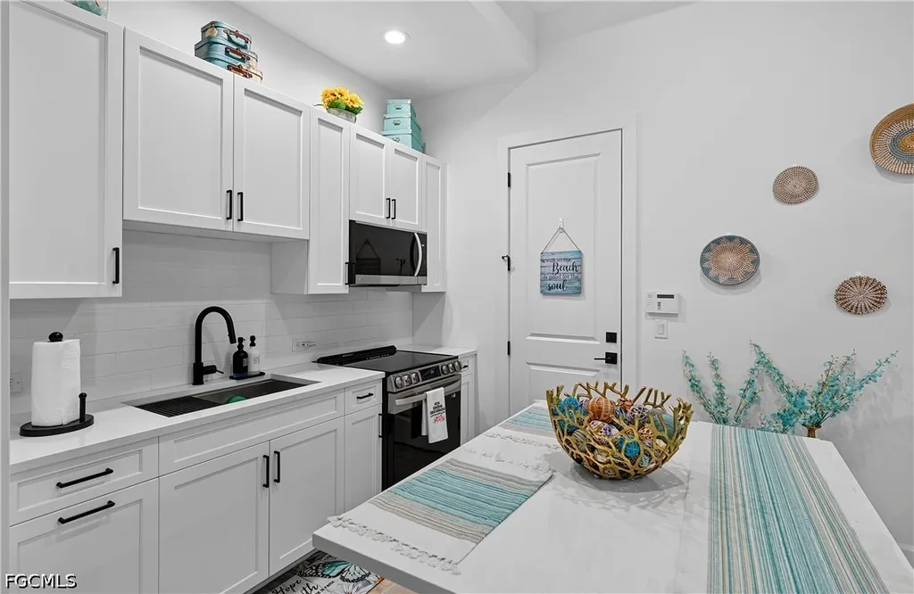 2681 26 Avenue SE Naples FL 34117