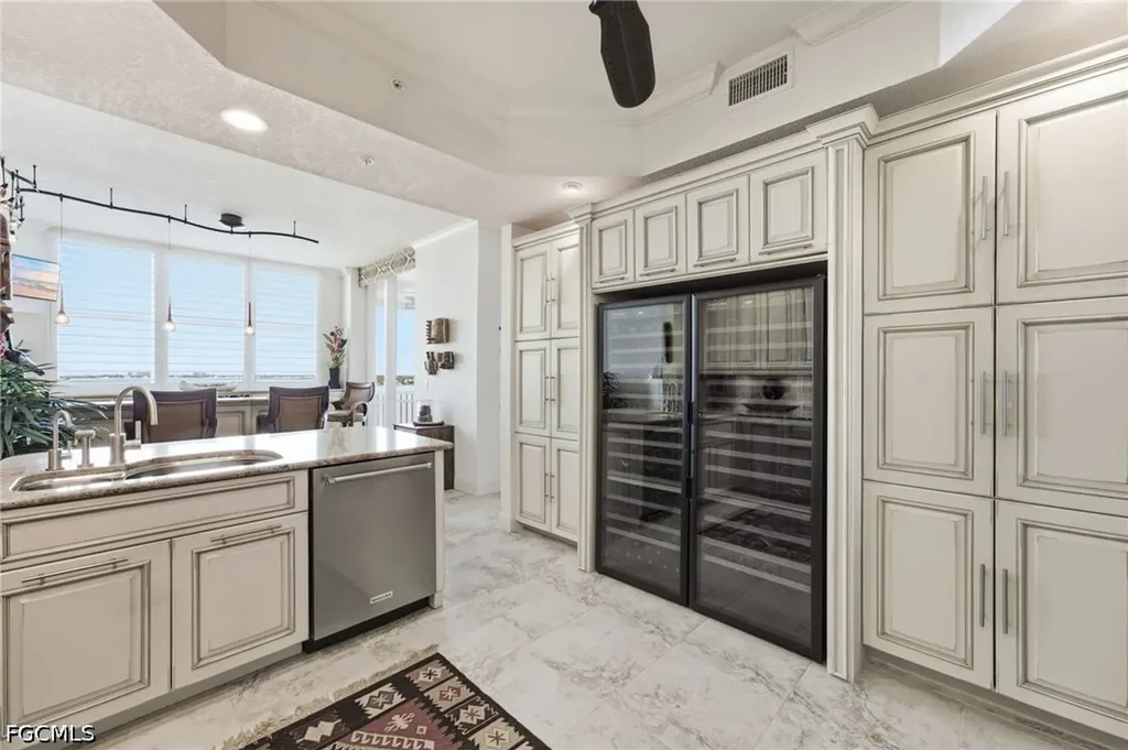 14200 Royal Harbour Court Fort Myers FL 33908