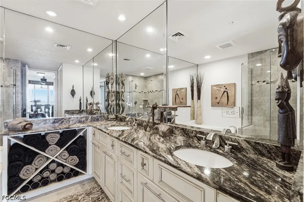 14200 Royal Harbour Court Fort Myers FL 33908