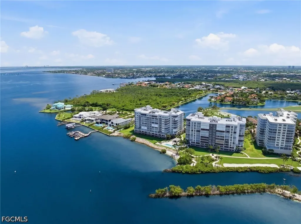 14200 Royal Harbour Court Fort Myers FL 33908