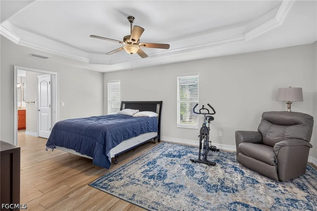 2115 SW 30th Terrace Cape Coral FL 33914