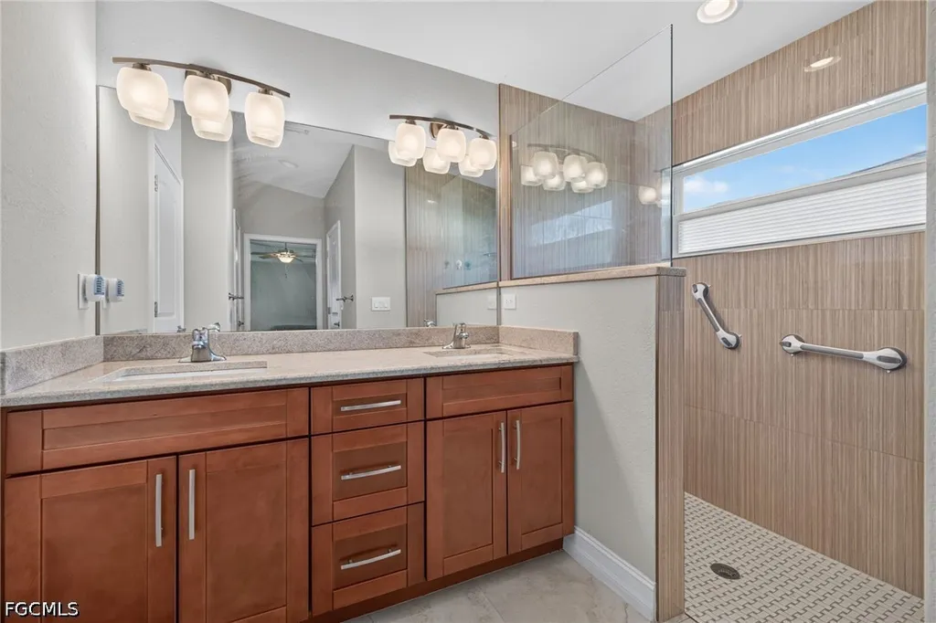 2115 SW 30th Terrace Cape Coral FL 33914