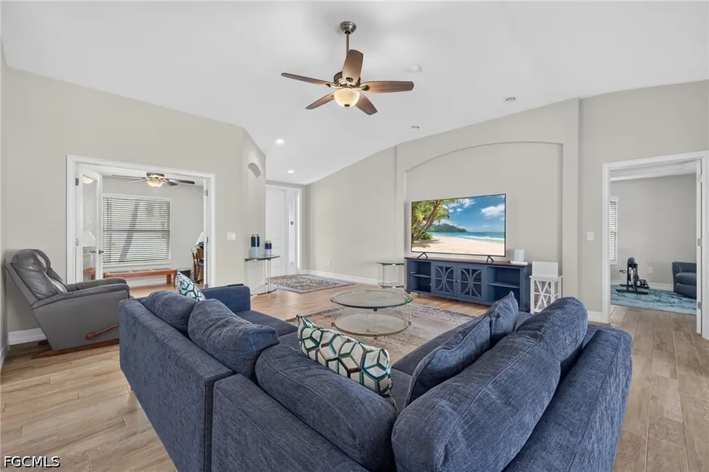 2115 SW 30th Terrace Cape Coral FL 33914