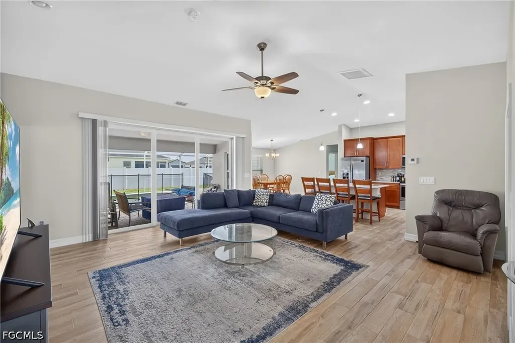 2115 SW 30th Terrace Cape Coral FL 33914