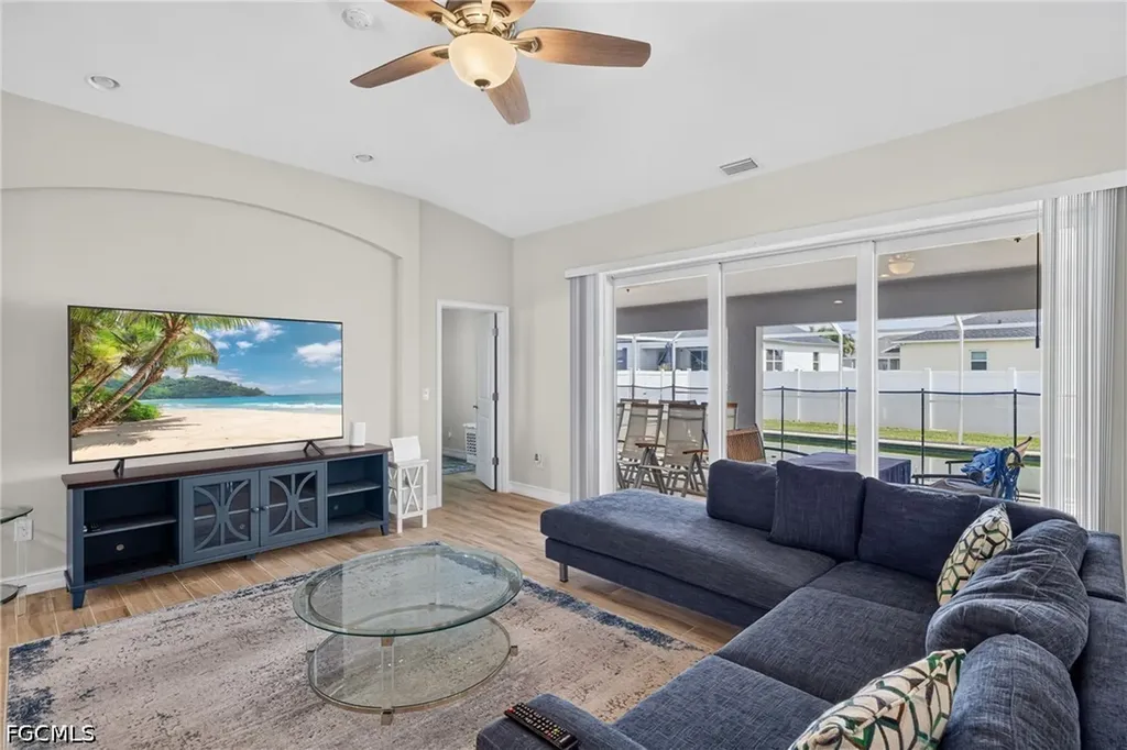 2115 SW 30th Terrace Cape Coral FL 33914