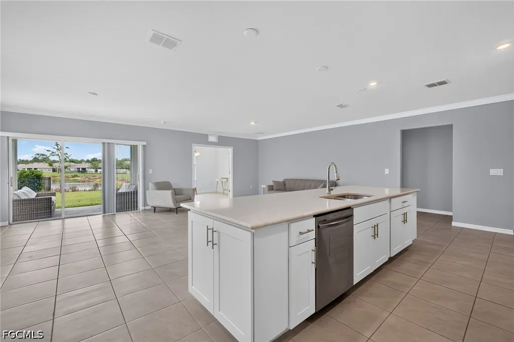 8959 Cascade Price Circle North Fort Myers FL 33917