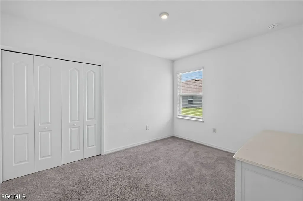 8959 Cascade Price Circle North Fort Myers FL 33917