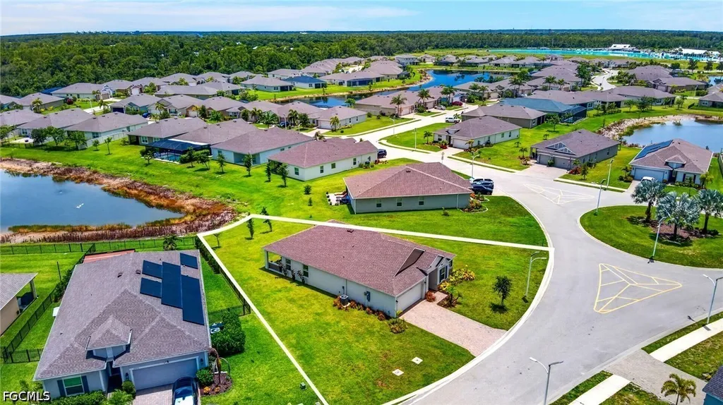 8959 Cascade Price Circle North Fort Myers FL 33917