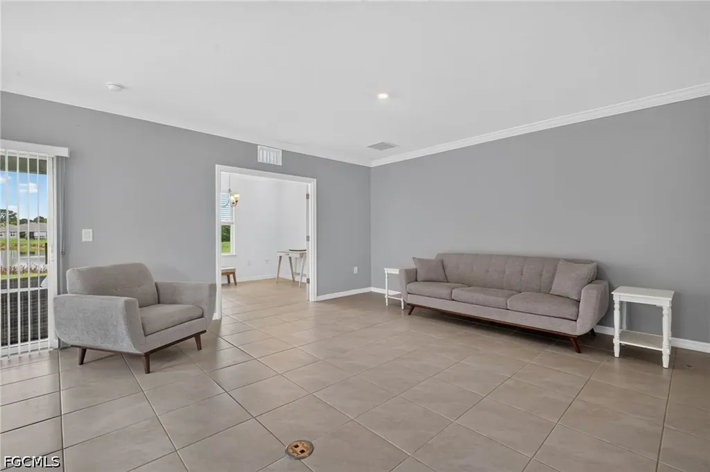 8959 Cascade Price Circle North Fort Myers FL 33917