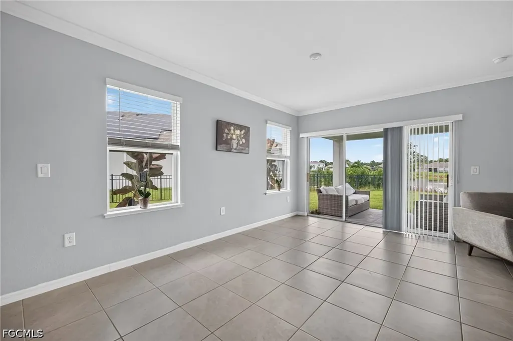 8959 Cascade Price Circle North Fort Myers FL 33917