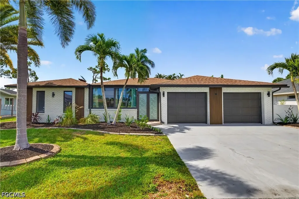 1229 SW 21st Terrace Cape Coral FL 33991
