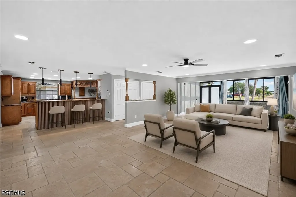 1229 SW 21st Terrace Cape Coral FL 33991