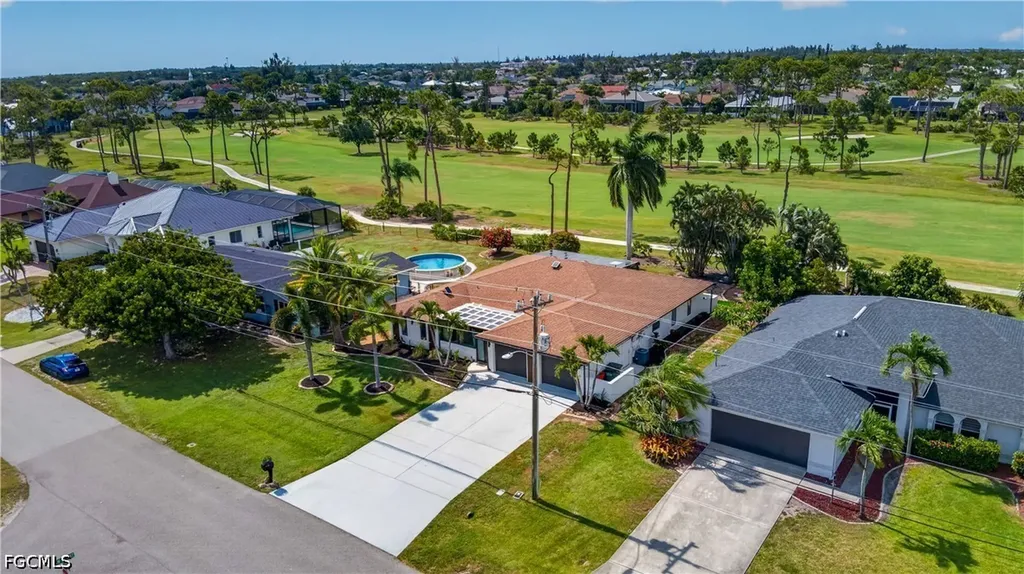 1229 SW 21st Terrace Cape Coral FL 33991