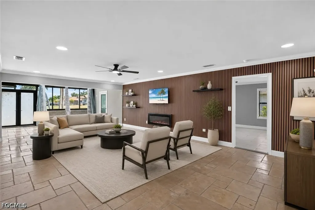 1229 SW 21st Terrace Cape Coral FL 33991