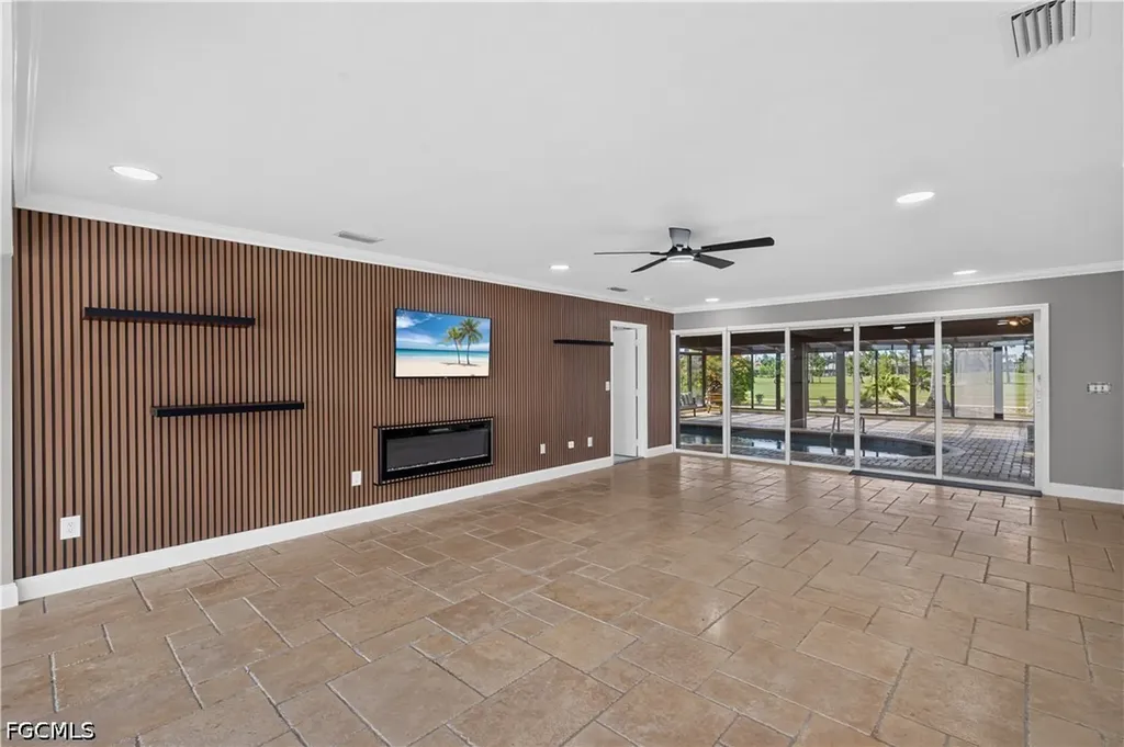 1229 SW 21st Terrace Cape Coral FL 33991
