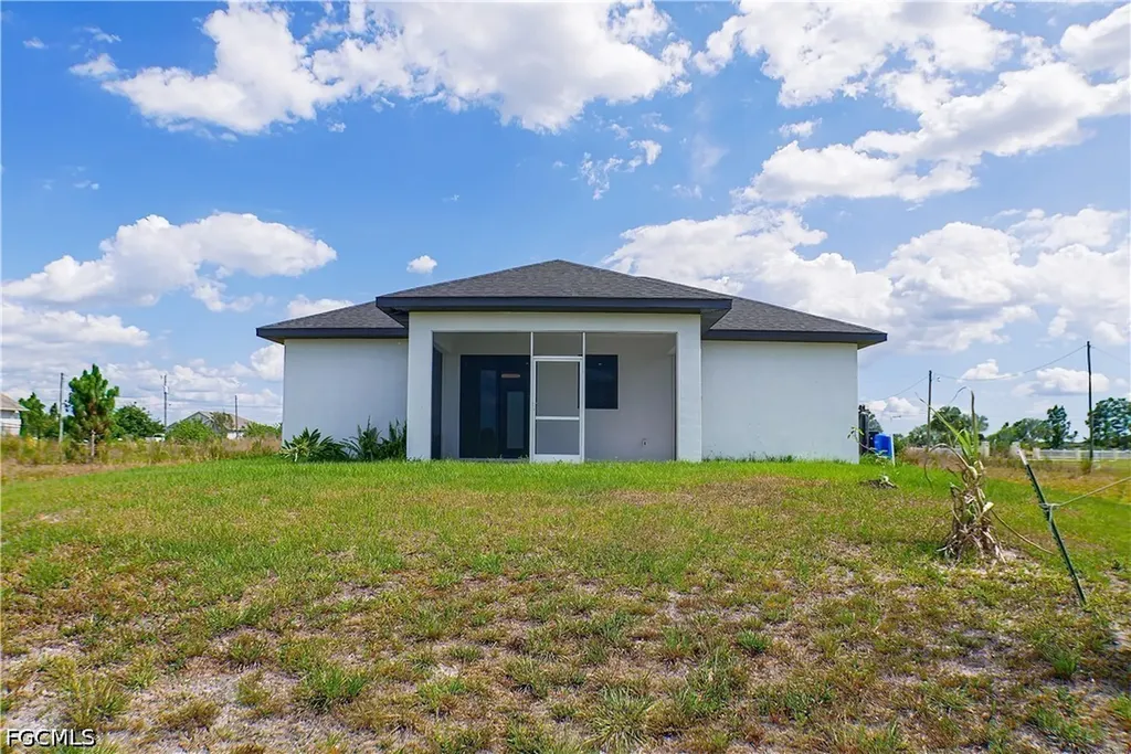 4145 68th Avenue NE Naples FL 34120