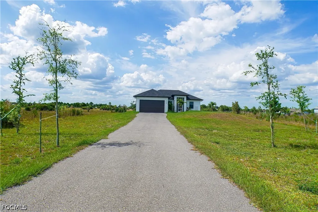 4145 68th Avenue NE Naples FL 34120