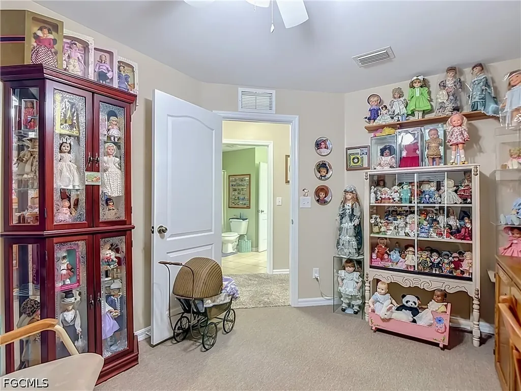 2610 53rd Street W Lehigh Acres FL 33971