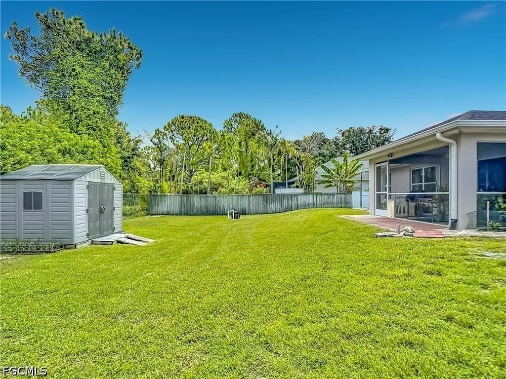 2610 53rd Street W Lehigh Acres FL 33971