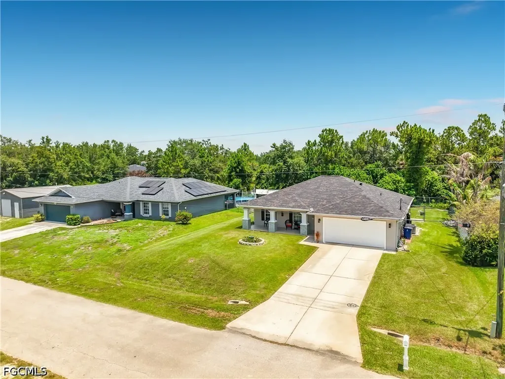 2610 53rd Street W Lehigh Acres FL 33971