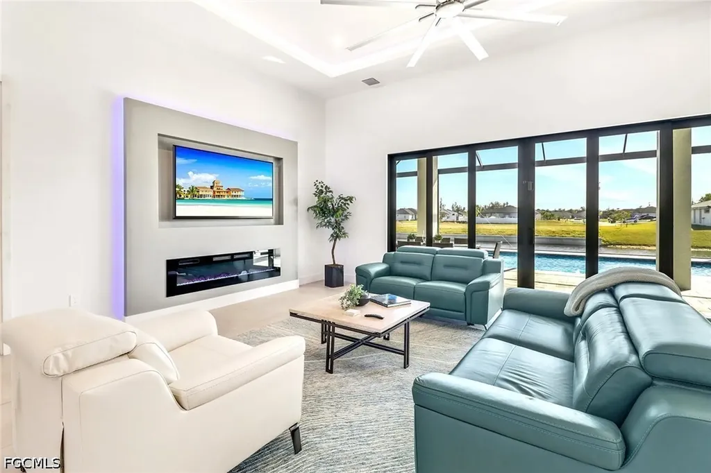 104 NE 6th Street Cape Coral FL 33909