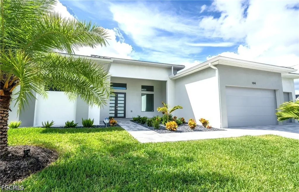 104 NE 6th Street Cape Coral FL 33909