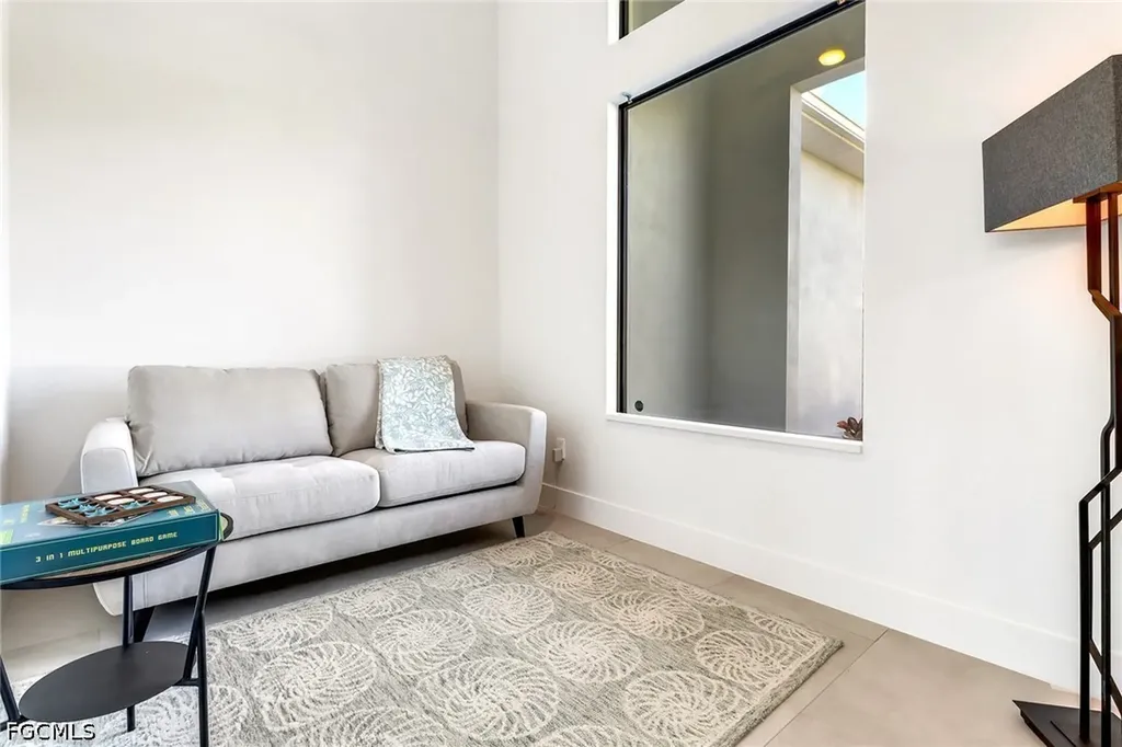 104 NE 6th Street Cape Coral FL 33909