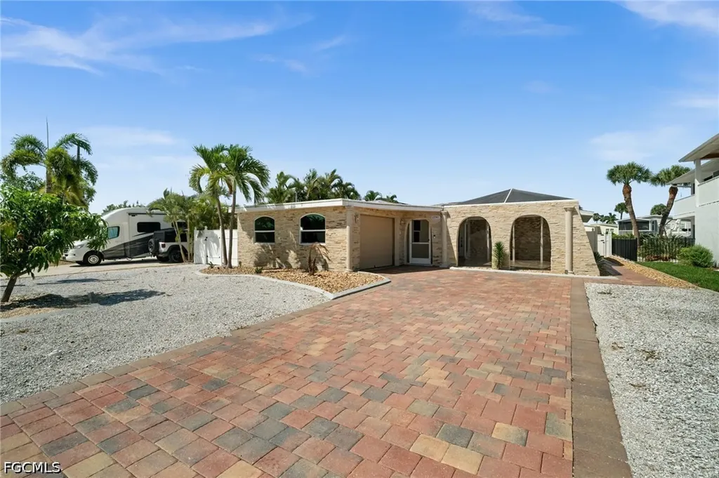 17741 Rebecca Avenue Fort Myers Beach FL 33931