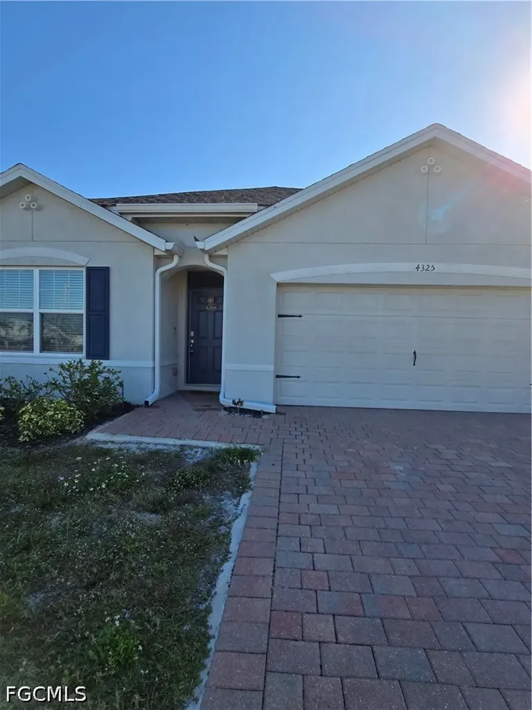 4325 SW 7th Avenue Cape Coral FL 33914