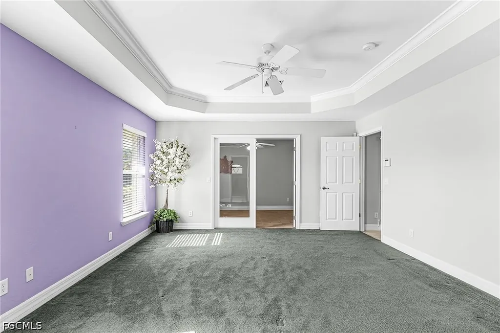 2214 SE 10th Lane Cape Coral FL 33990