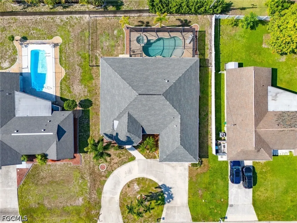 2214 SE 10th Lane Cape Coral FL 33990