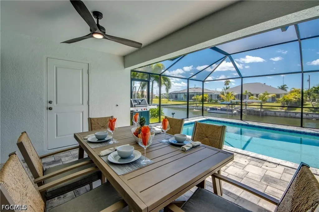 2104 SW 28th Lane Cape Coral FL 33914