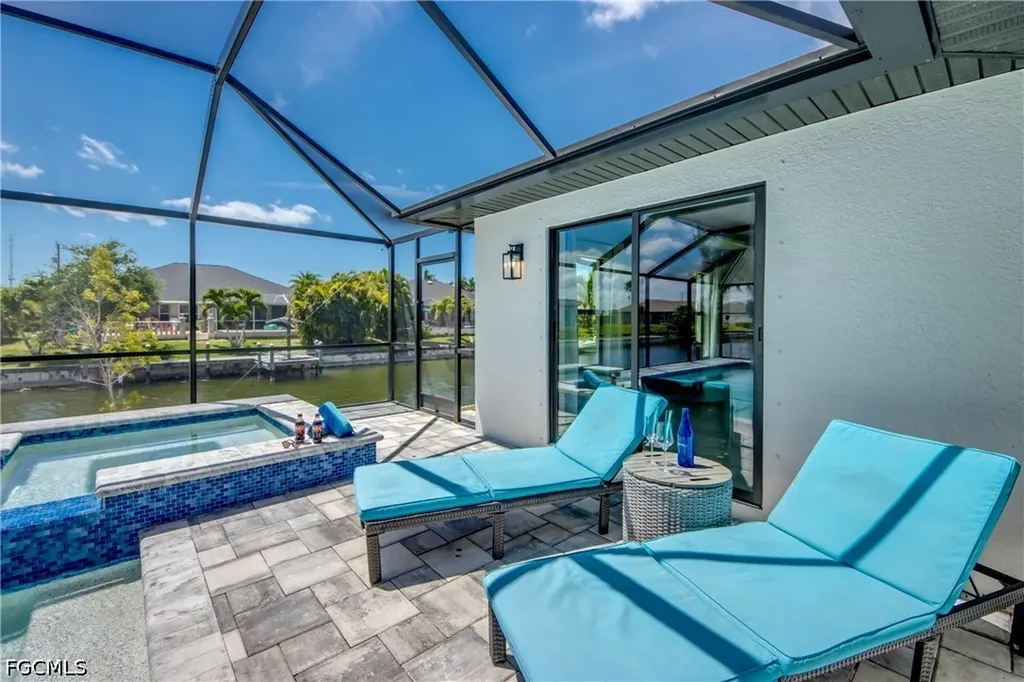 2104 SW 28th Lane Cape Coral FL 33914