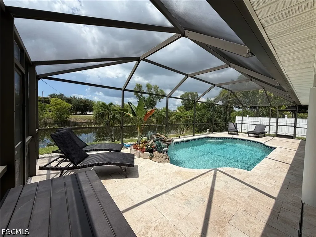 921 SW 5th Terrace Cape Coral FL 33991